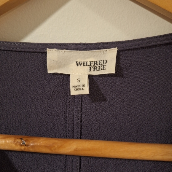 Wilfred Free Blouse - Size Small Purple - Picture 2 of 6